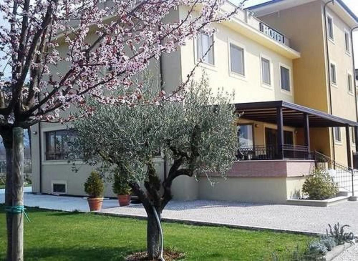 Giga Hotel Villa Santa Lucia Εξωτερικό φωτογραφία
