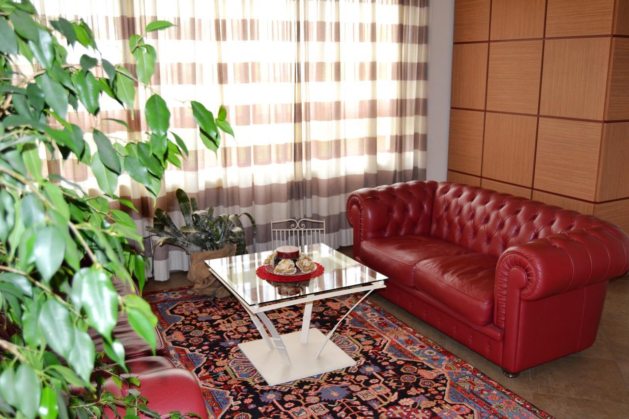 Giga Hotel Villa Santa Lucia Εξωτερικό φωτογραφία