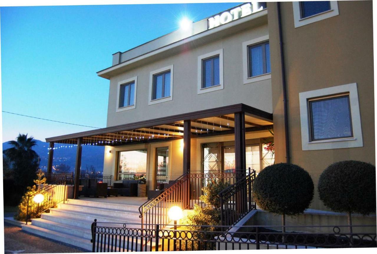 Giga Hotel Villa Santa Lucia Εξωτερικό φωτογραφία